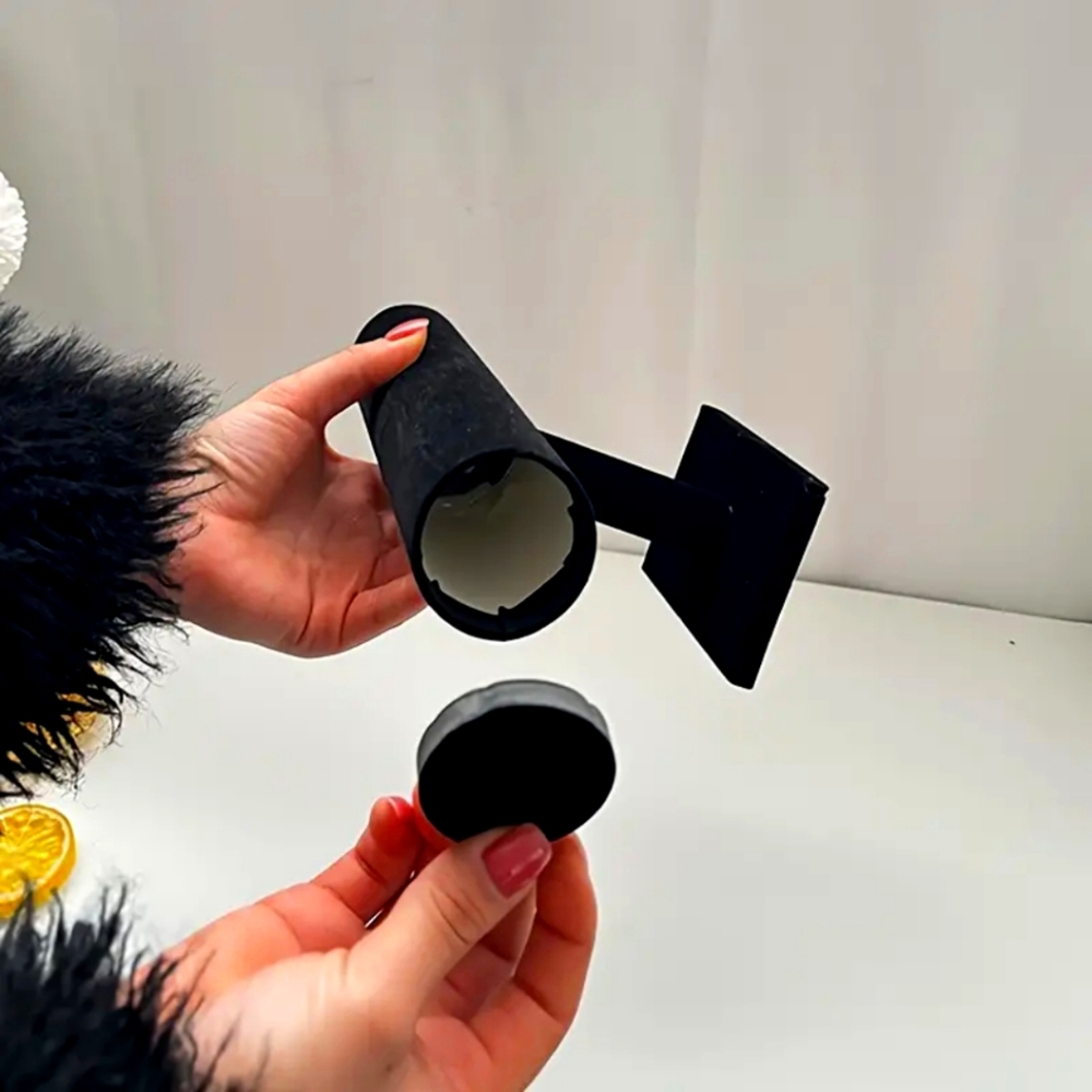 Bracelet Storage (New) - Picture 2 of 4